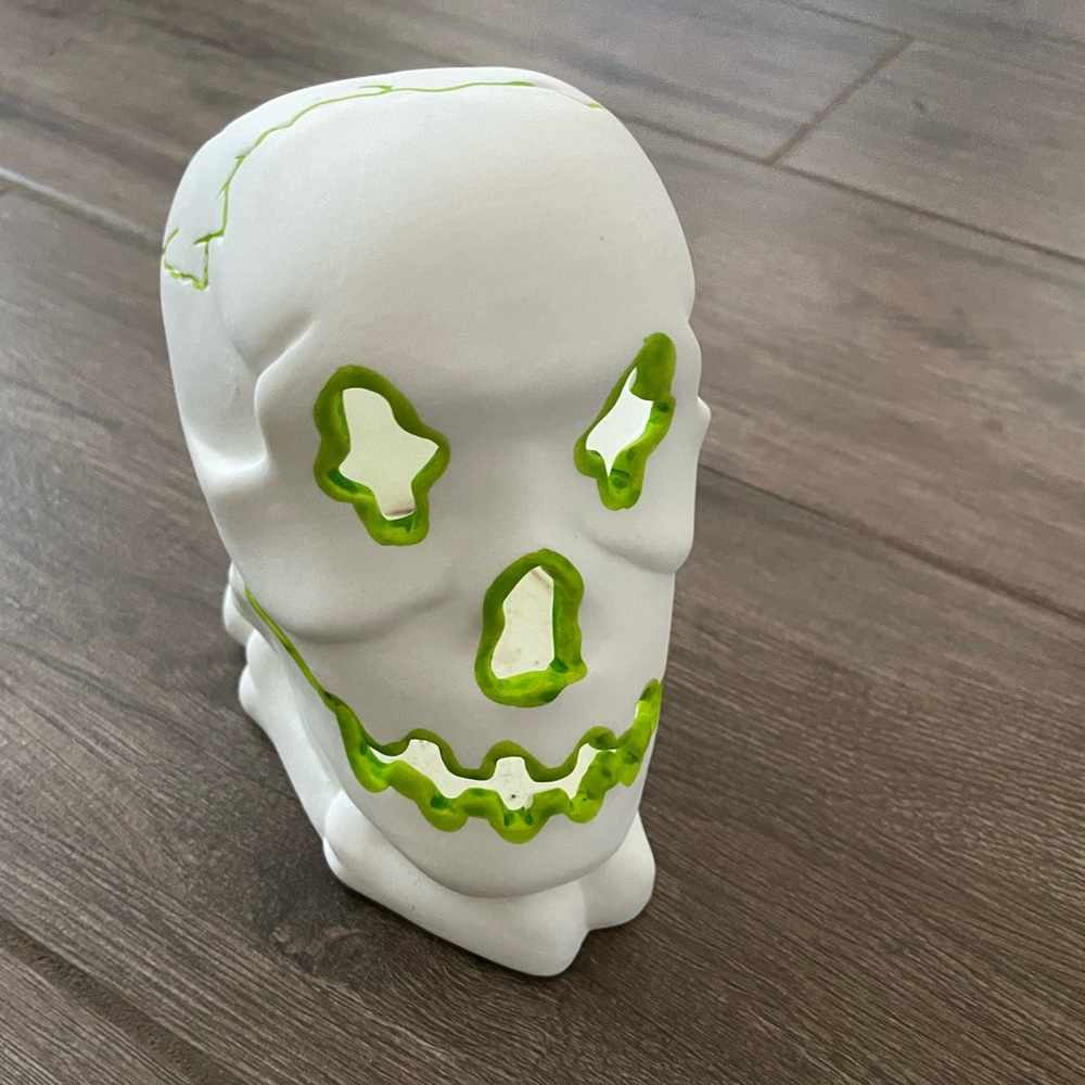 Skeleton Tea Light Holder Green Details White Bones By Silvestri Fine Bone China